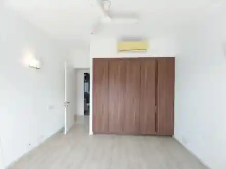 Bedroom with fitted wardrobe in the Ireo Skyon 3 BHK apartment for sale in Sector 60 Gurgaon